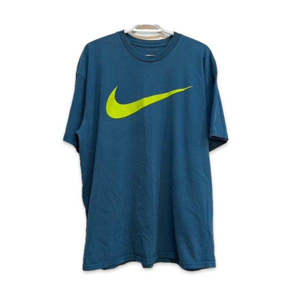 Men’s Nike tshirt - Picture 1 of 5